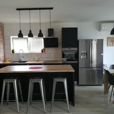 Apartmani Radic Rg Rogoznica  Luaran gambar