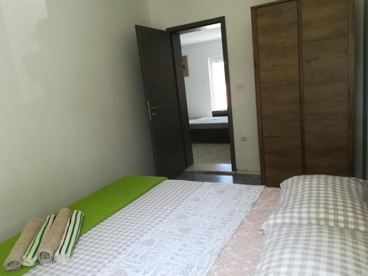 Apartmani Radic Rg Rogoznica  Luaran gambar