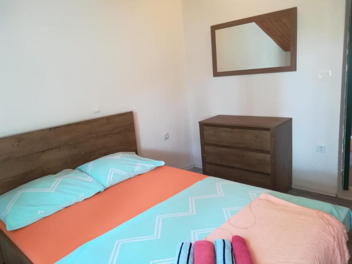 Apartmani Radic Rg Rogoznica  Luaran gambar
