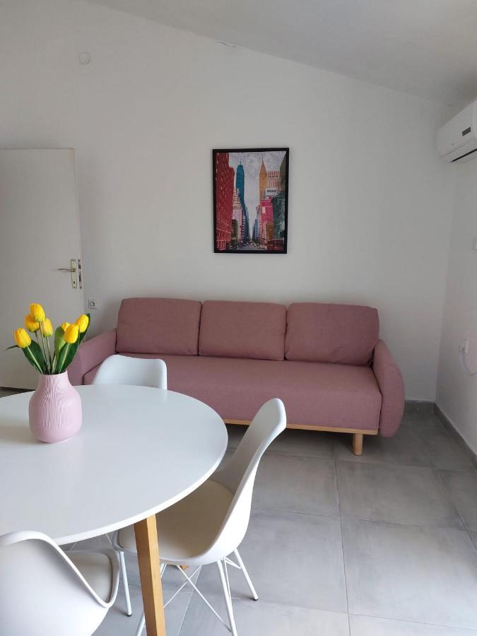Apartmani Radic Rg Rogoznica  Luaran gambar