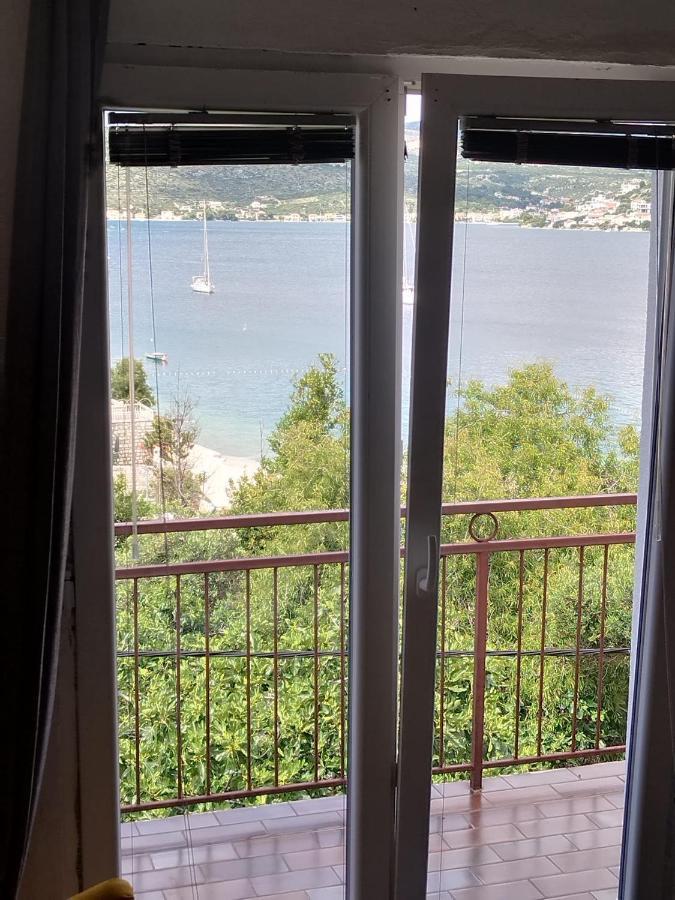 Apartmani Radic Rg Rogoznica  Luaran gambar
