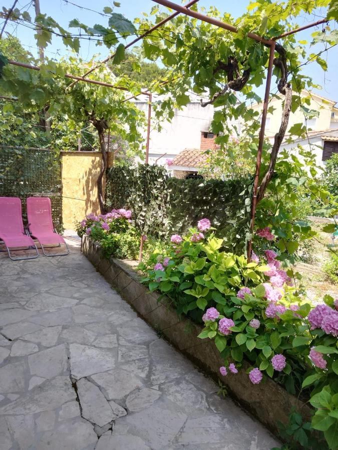 Apartmani Radic Rg Rogoznica  Luaran gambar