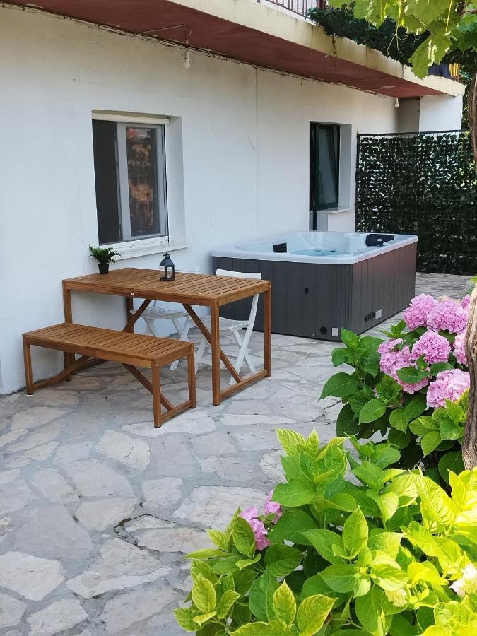 Apartmani Radic Rg Rogoznica  Luaran gambar